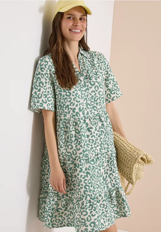 Gestuftes Leinenkleid mit Leopardenmuster