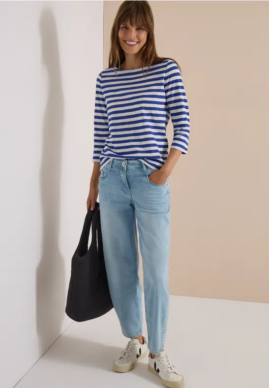 Gestreiftes Baumwollshirt mit U-Boot-Ausschnitt