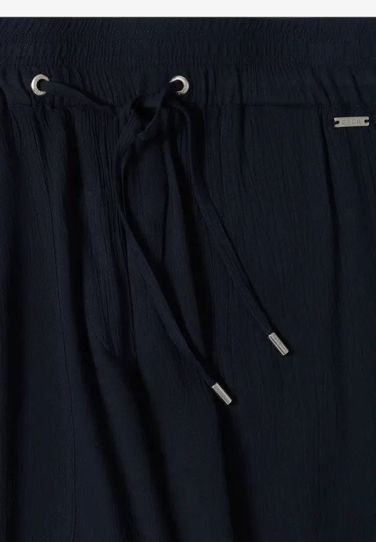 Strukturierte High-Waist-Shorts mit weitem Bein