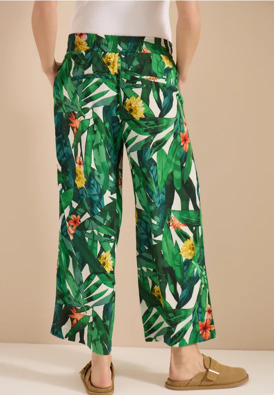 Weite Hose mit Tropen-Blumenprint