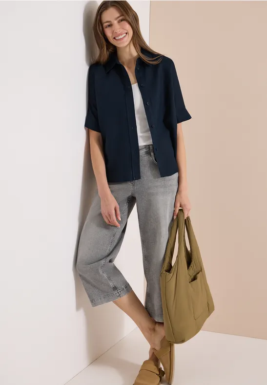 Kurzärmelige Bluse aus reinem Leinen