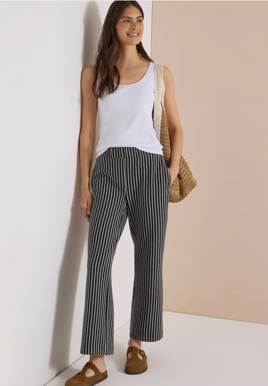 Gestreifte Wide-Leg-Hose in Strick-Optik