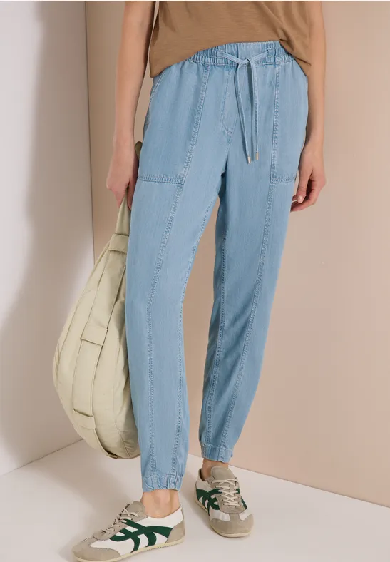 Weiche Slim-Leg Lyocell-Hose