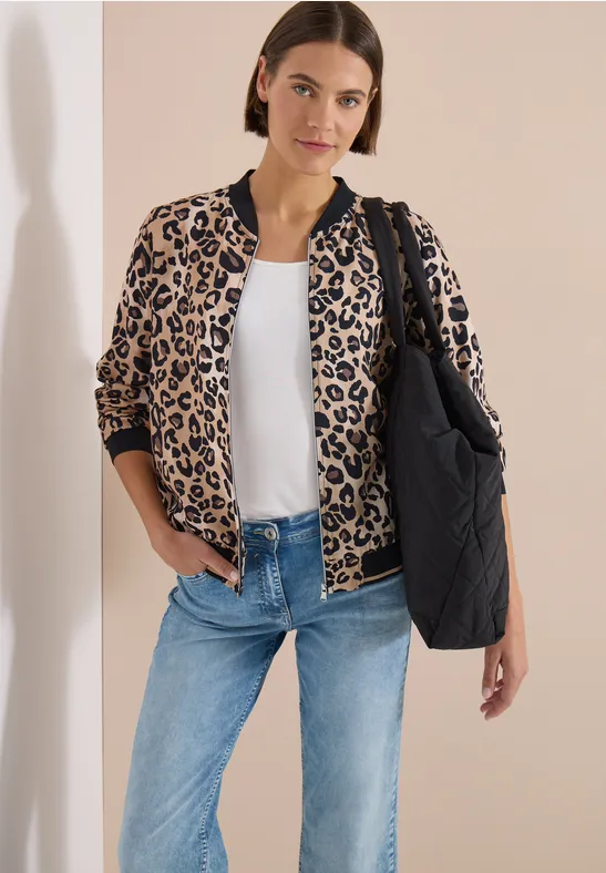 Leichter Blouson mit Leopardenmuster