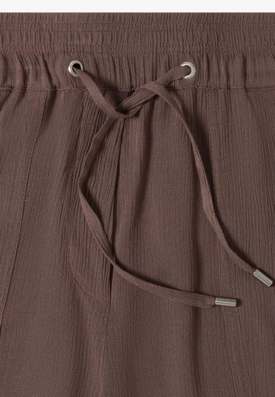 Strukturierte Wide-Leg-Shorts mit hoher Taille