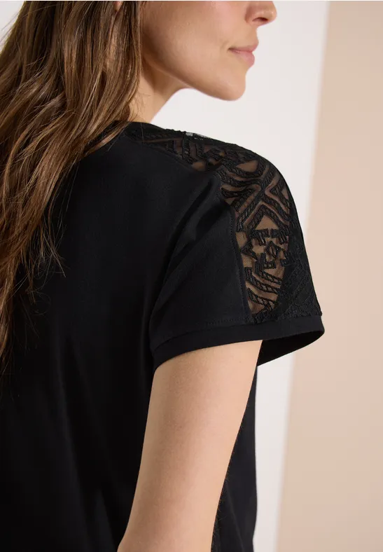 Shirt mit überschnittenen Schultern und Spitze