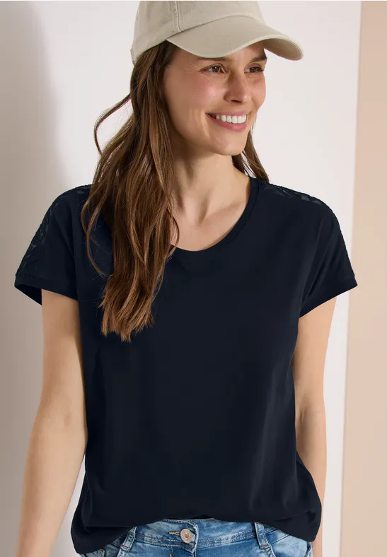 Shirt mit überschnittenen Schultern und Spitze