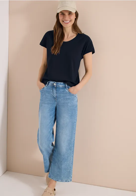 Shirt mit überschnittenen Schultern und Spitze