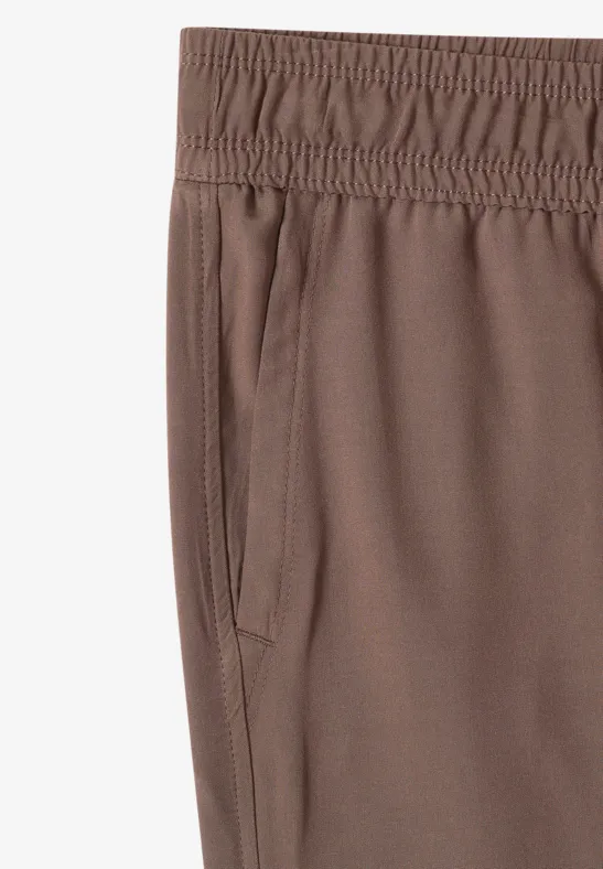 Locker sitzende 3/4-Weitbeinhose
