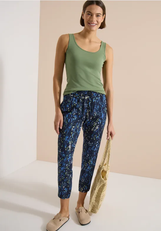 Gemusterte Hose im Loose Fit