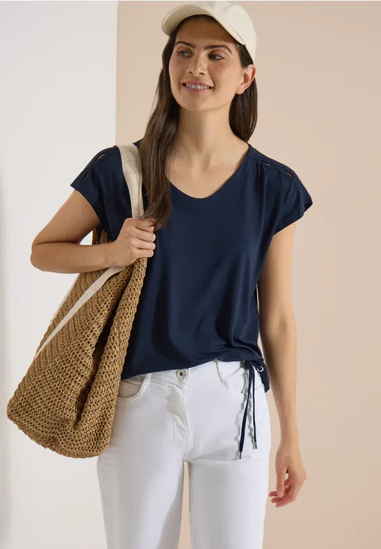 Shirt mit überschnittenen Schultern und Cut-Outs