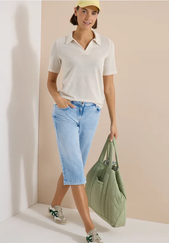 Weit geschnittene High-Waist Capri-Jeans