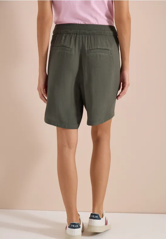 Weite Struktur-Shorts mit hohem Bund