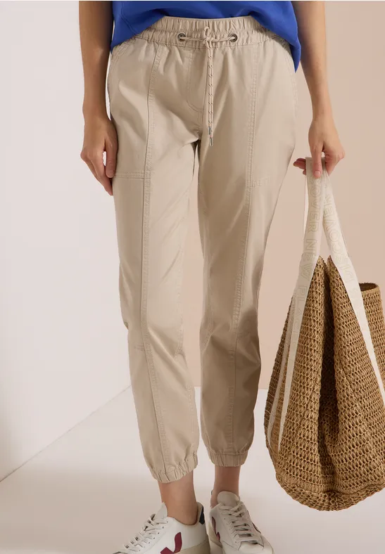 Loose Fit Joggers mit schmalem Bein