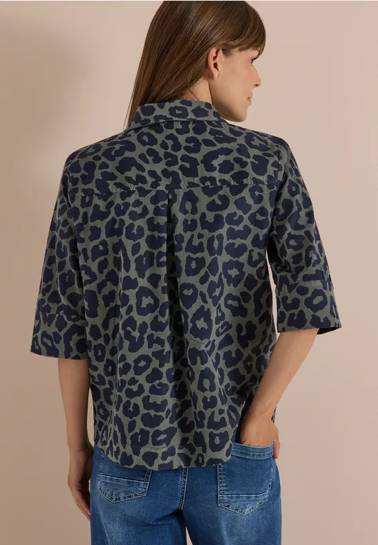 Cord-Hemdbluse mit Leopardenmuster