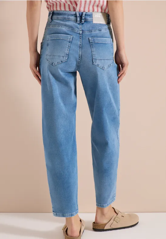 High Waist Jeans im Barrel Leg
