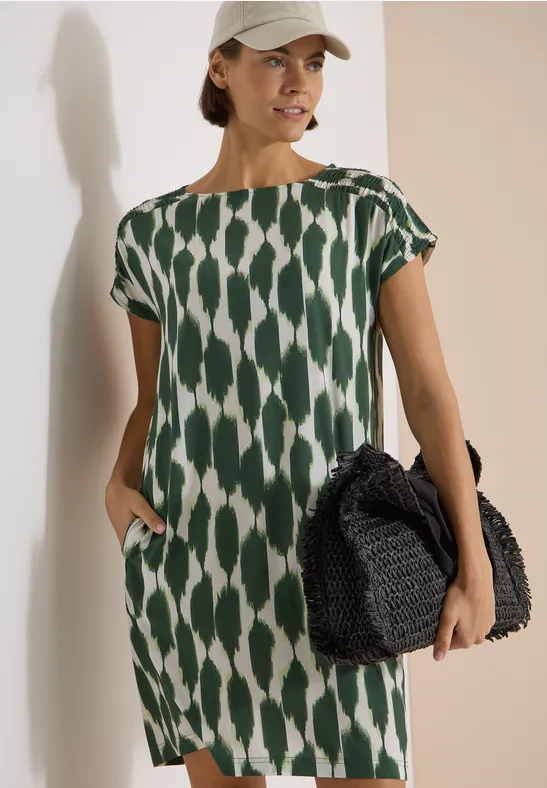 Bedrucktes Viskosekleid mit Flügelärmeln