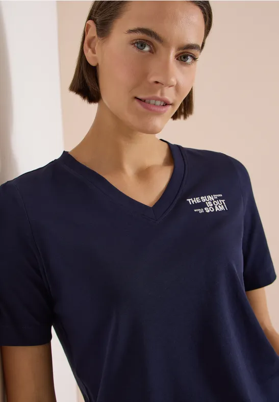 T-Shirt mit V-Ausschnitt und Grafik-Detail