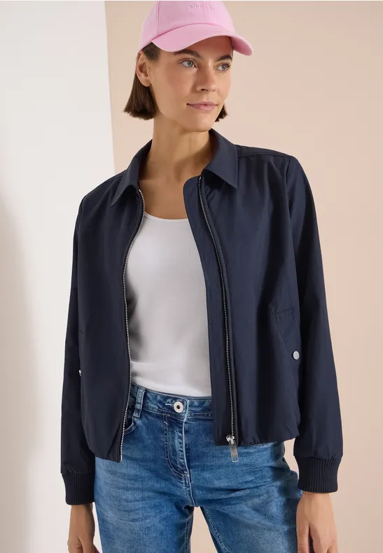 Leichter Blouson mit Hemdblusenkragen