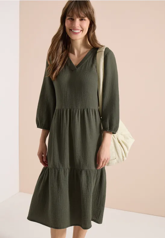 Gestuftes Musselin-Midikleid