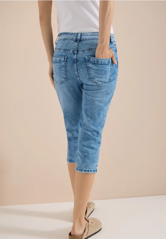 High-Waist Slim Fit Capri-Jeans