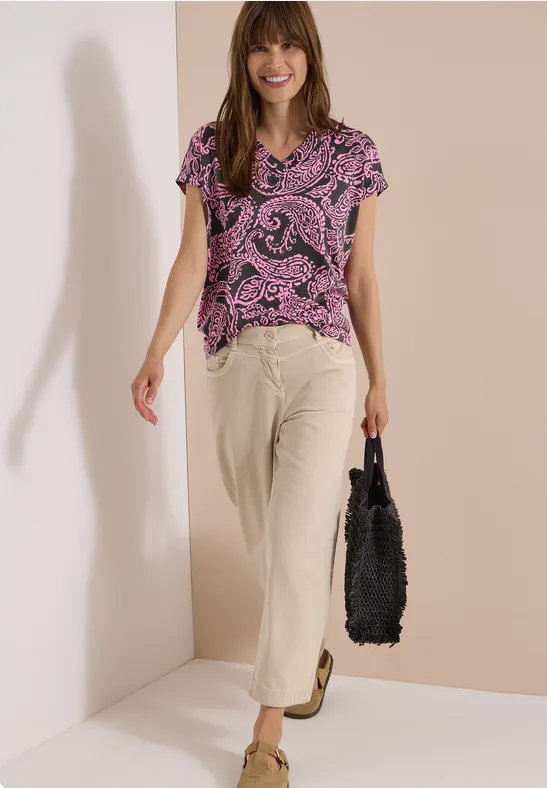 Paisley-T-Shirt mit V-Ausschnitt