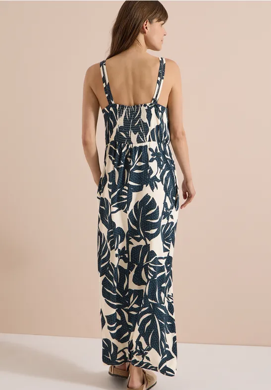 Luftiges Maxikleid mit tropischem Blattprint