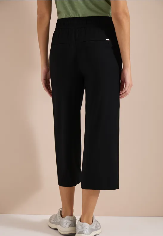 Culotte mit weitem Bein