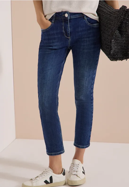 Schmal geschnittene 7/8-Denim-Jeans