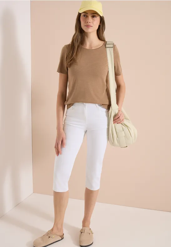 High-Waist Slim-Fit Capri-Jeans
