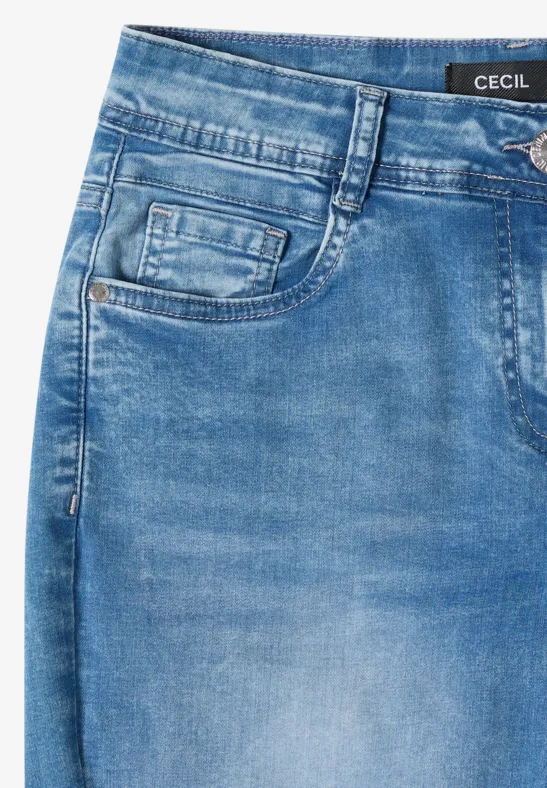 Straight Leg Jeans im Casual Fit
