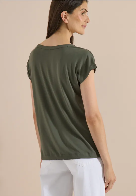 Shirt mit überschnittenen Schultern und Cut-Outs