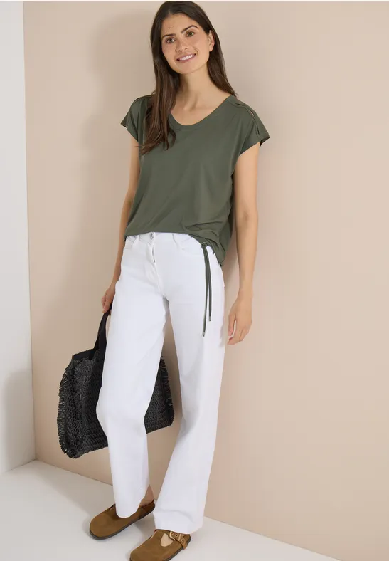Shirt mit überschnittenen Schultern und Cut-Outs