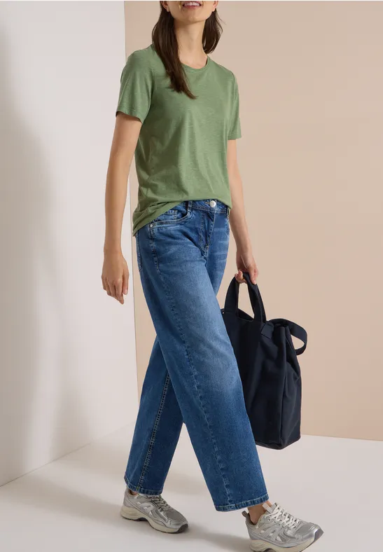 Weit geschnittene High-Waist-Jeans