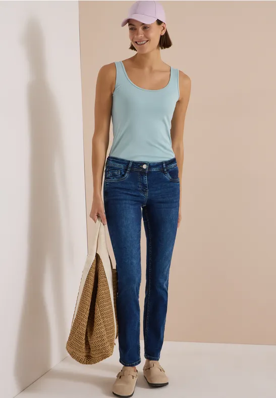 Lässiges Denim mit geradem Bein