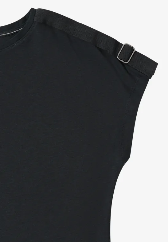 Kurzarmshirt mit dekorativem Schnallendetail