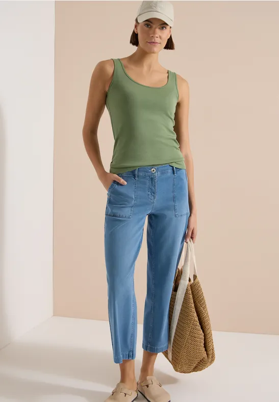 High-Waist-Jeans mit Barrel-Leg-Schnitt