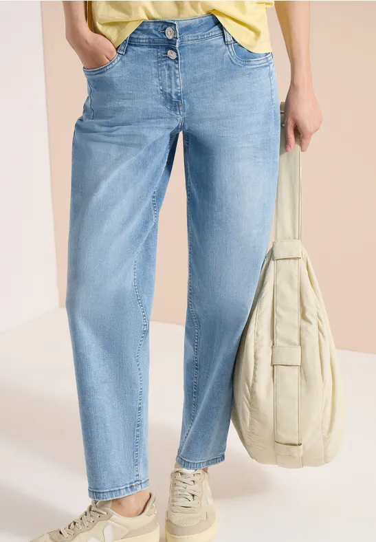 Hoch geschnittene Barrel-Leg-Jeans