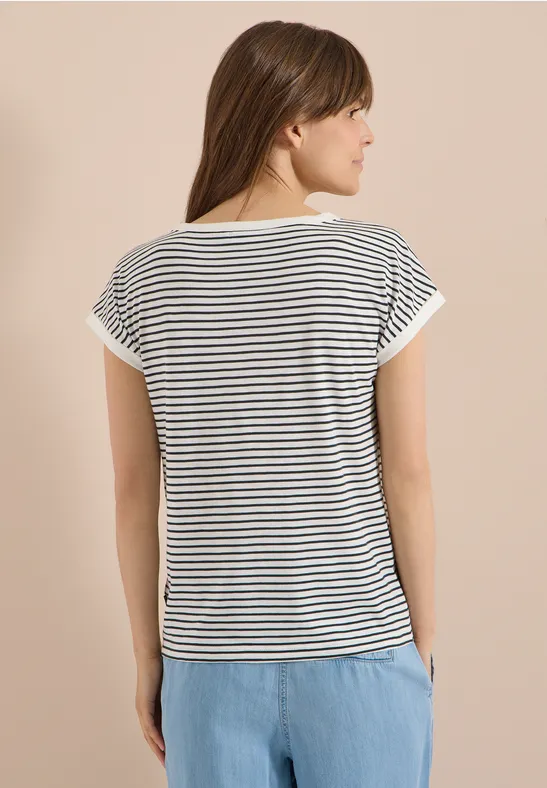 Gestreiftes T-Shirt mit U-Boot-Ausschnitt