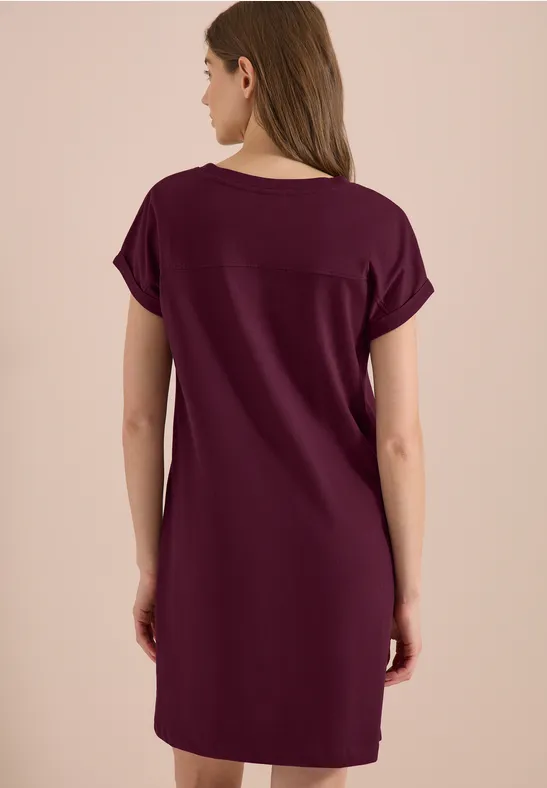 Bequemes T-Shirt-Kleid aus Baumwolljersey