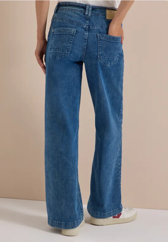 High Waist Jeans im Loose Fit