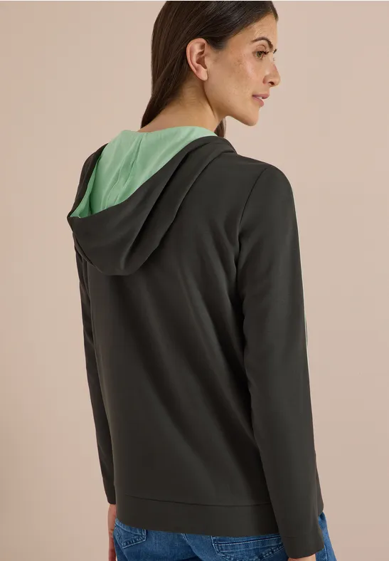 Sportliche Kapuzenjacke mit Kontrast-Details