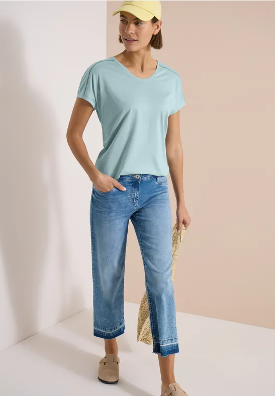 Weiches Jerseyshirt mit Spitze