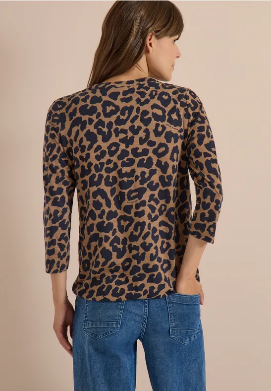 Leoparden-Top mit Split Neck
