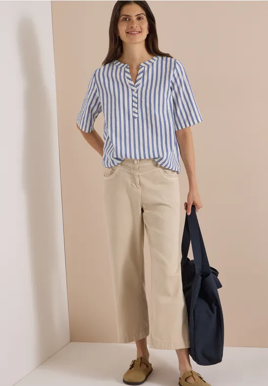 Kurzarm-Streifenbluse mit Split-Neck