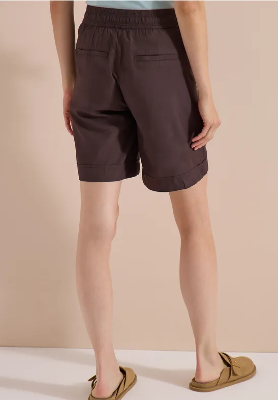 Weite High-Waist-Shorts