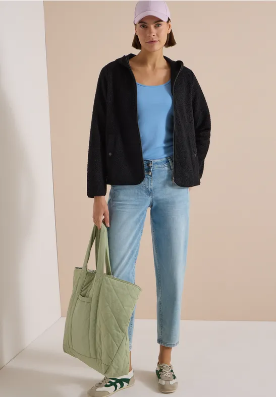 Kuschelige Teddyjacke mit Kapuze