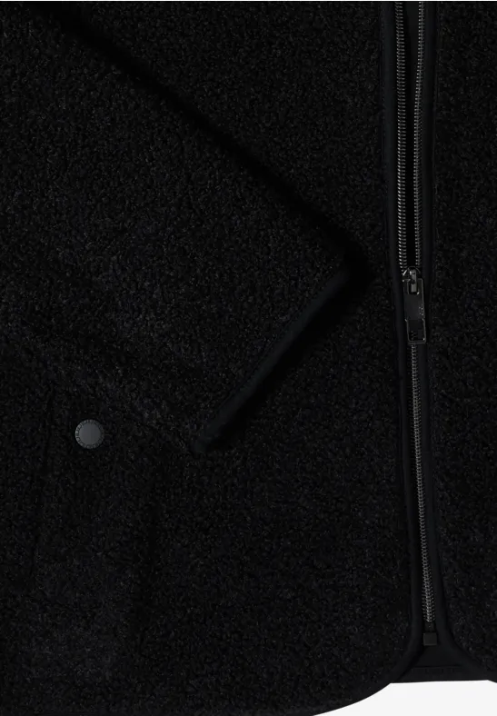 Kuschelige Teddyjacke mit Kapuze