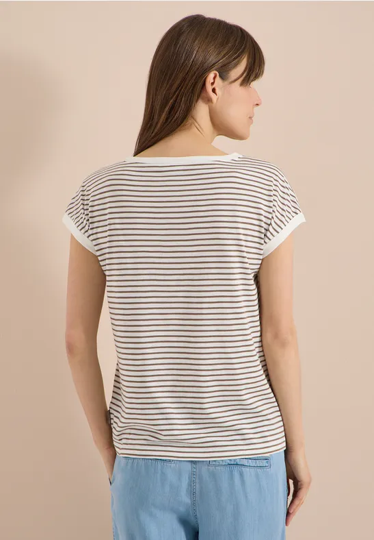 Gestreiftes T-Shirt mit U-Boot-Ausschnitt