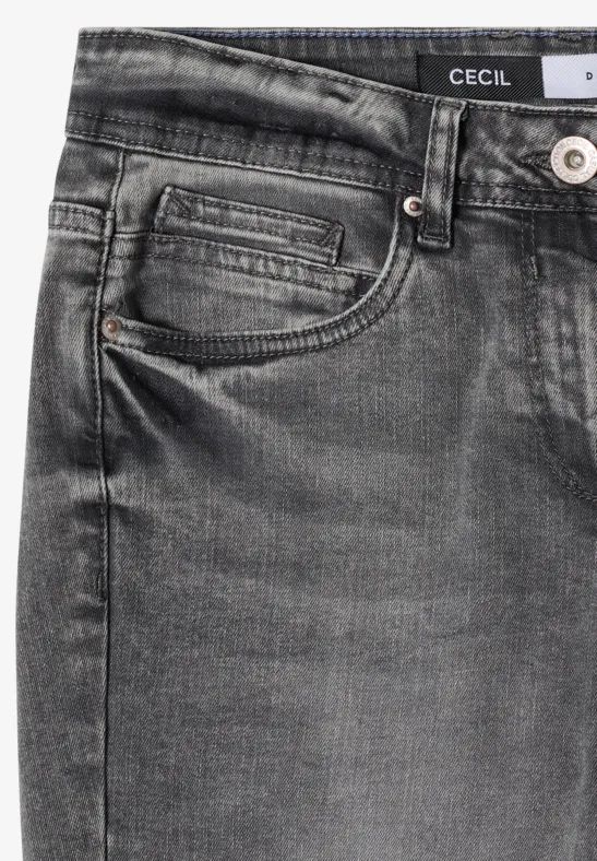Schmal geschnittene Casual Fit Jeans